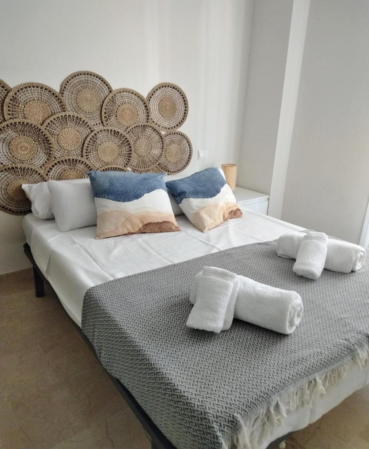 Sol Y Arte Suites Malaga Centro Екстер'єр фото