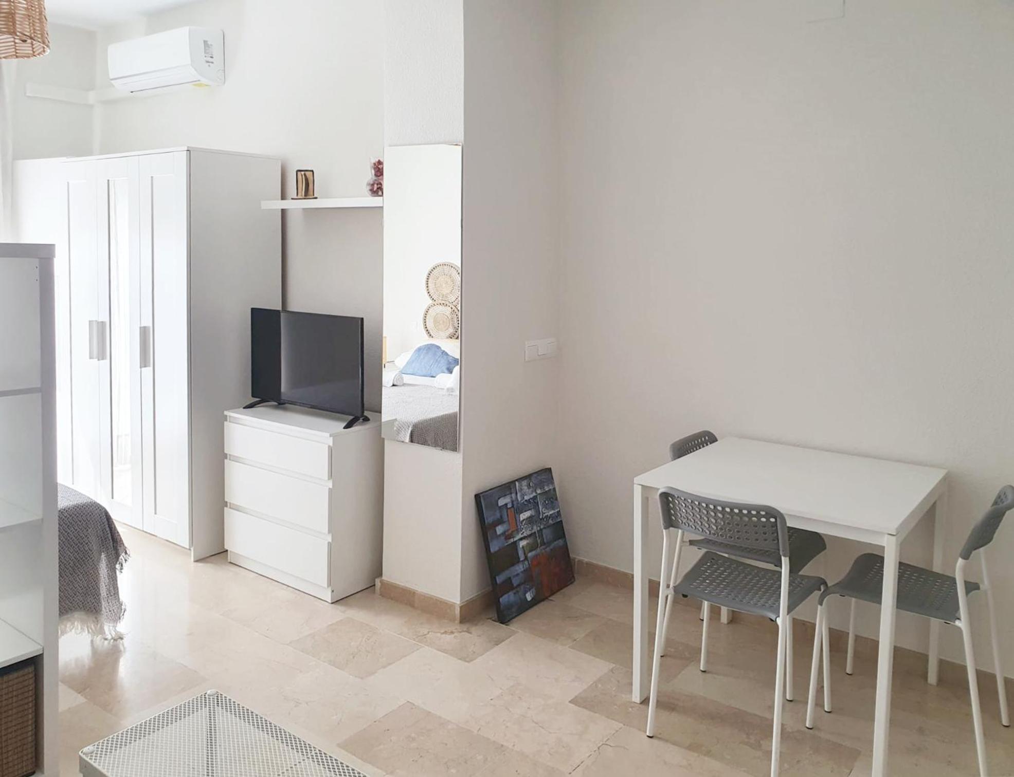 Sol Y Arte Suites Malaga Centro Екстер'єр фото