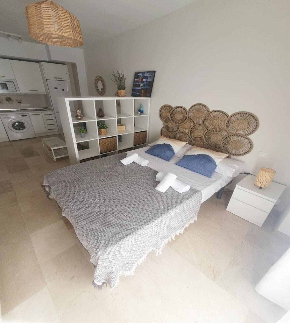 Sol Y Arte Suites Malaga Centro Екстер'єр фото