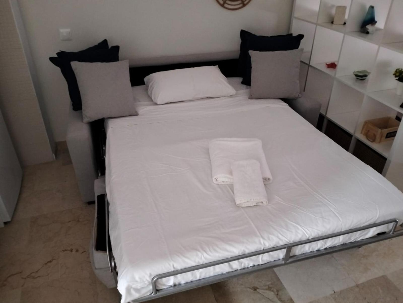 Sol Y Arte Suites Malaga Centro Екстер'єр фото